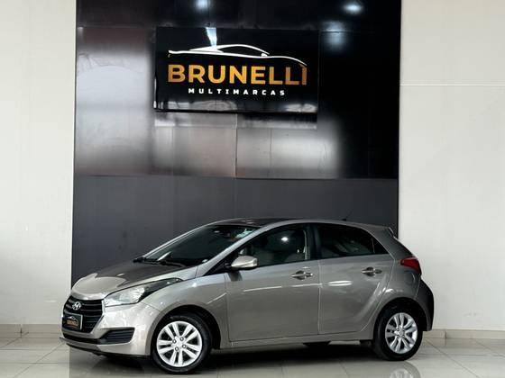 HYUNDAI HB20 1.0 COMFORT 12V FLEX 4P MANUAL